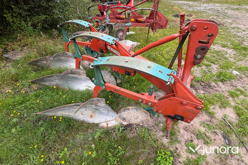 Kverneland 3-skärig plog
