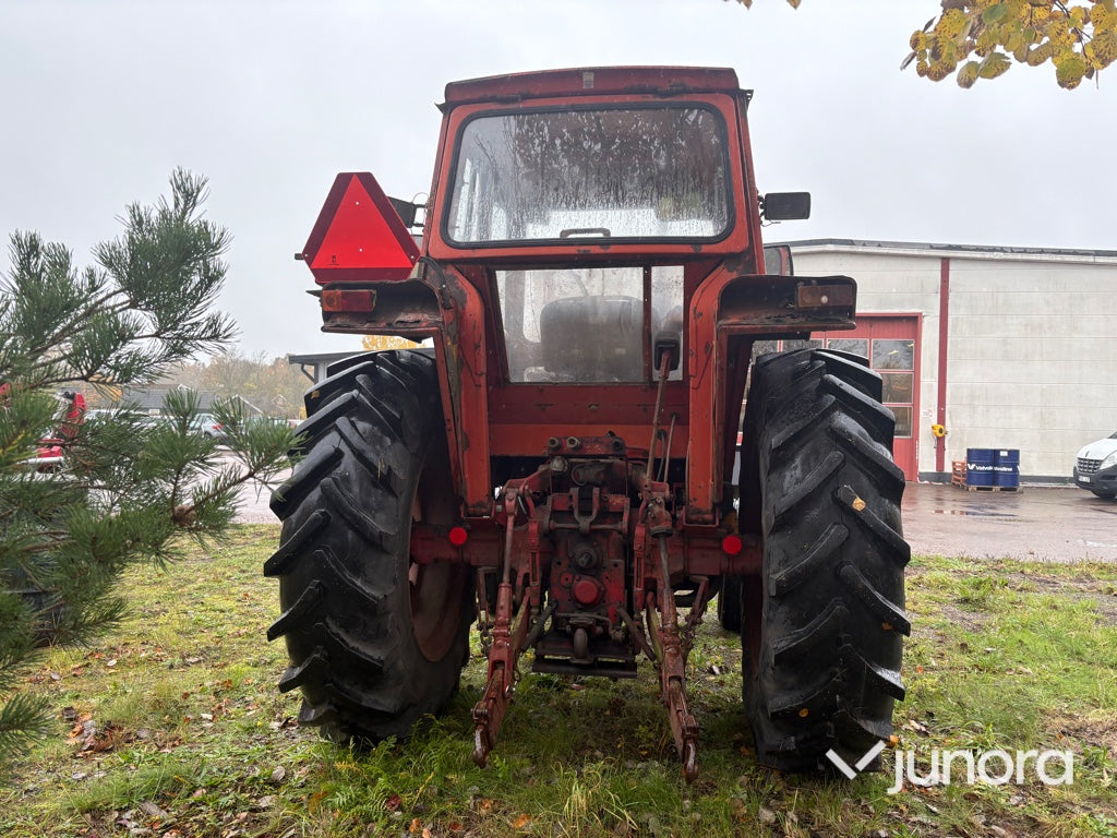 Traktor Volvo BM 500 med Ålö Quick 3030 frontlastare