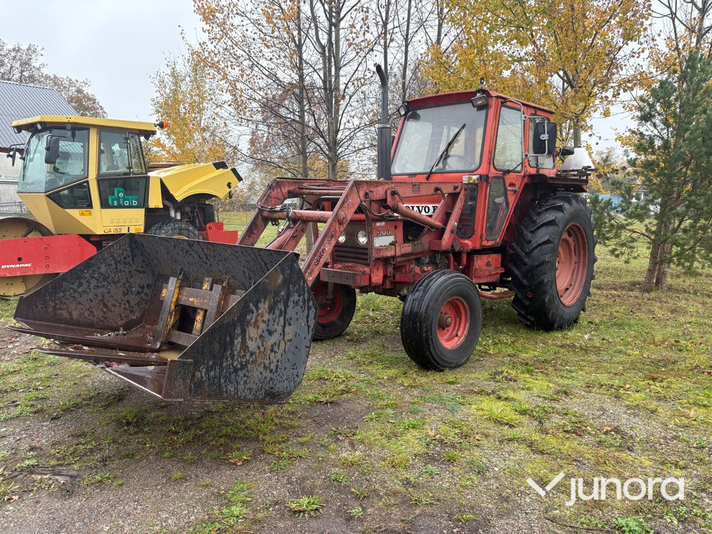 Traktor Volvo BM 500 med Ålö Quick 3030 frontlastare