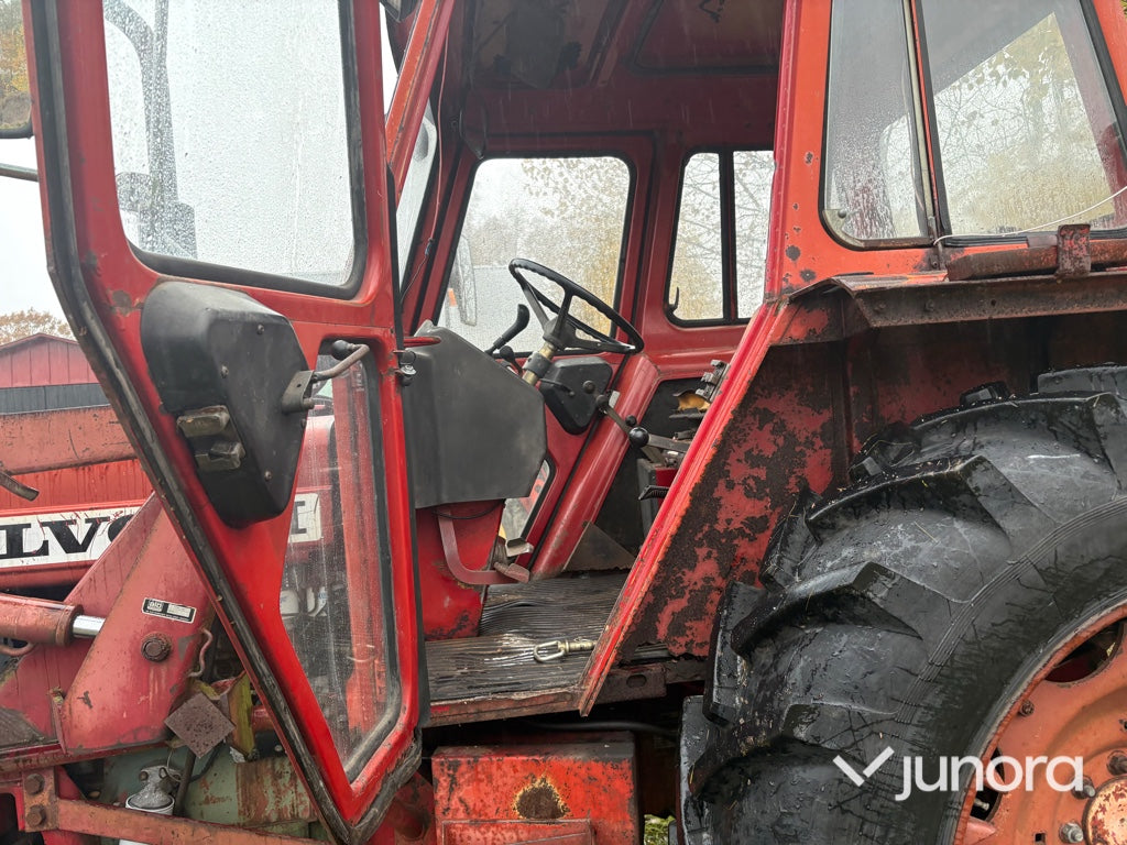 Traktor Volvo BM 500 med Ålö Quick 3030 frontlastare