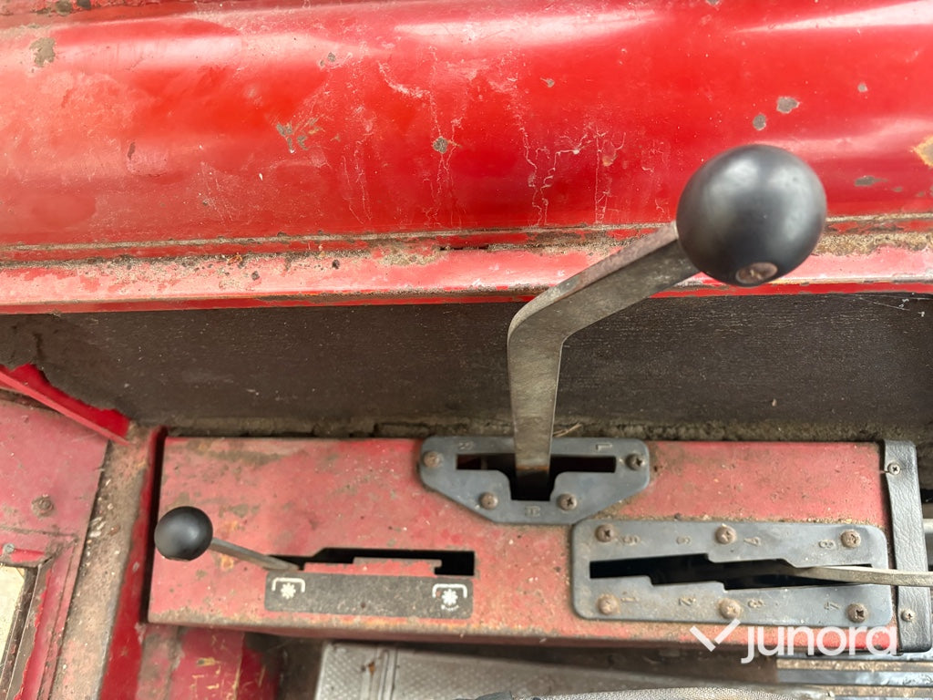 Traktor Volvo BM 500 med Ålö Quick 3030 frontlastare