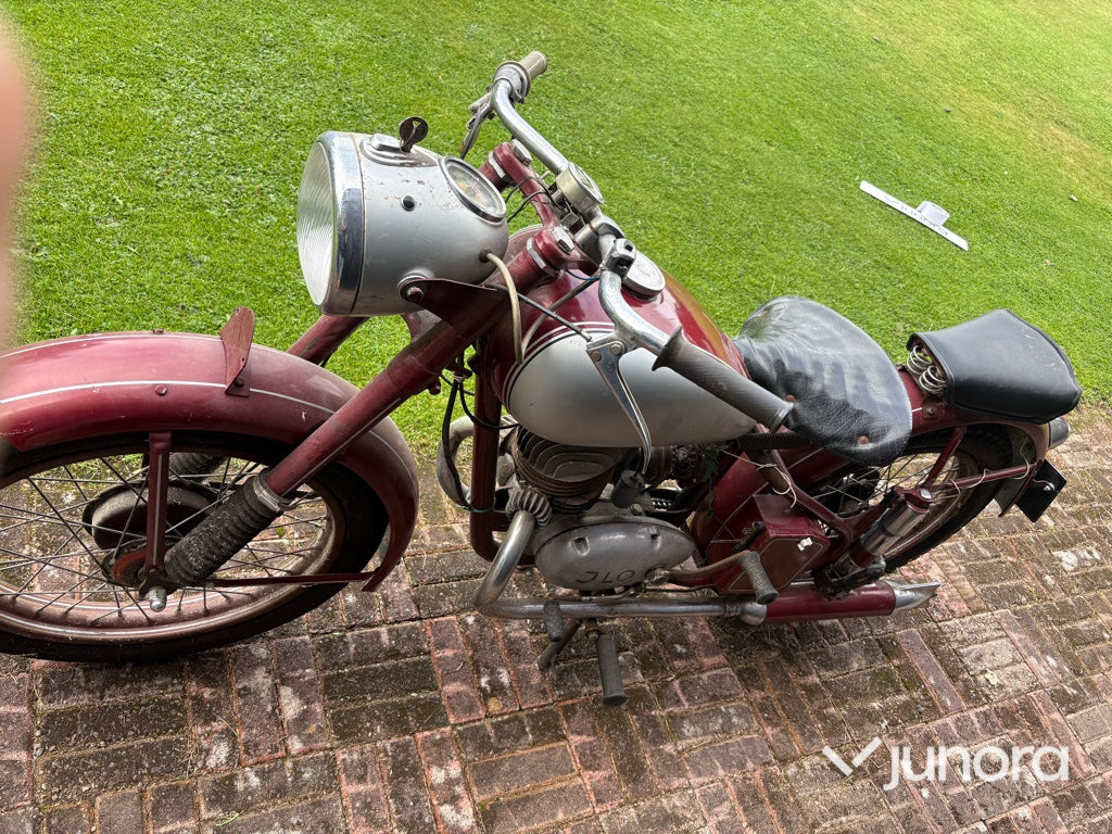 Veteranmotorcykel Monark ILO M/402