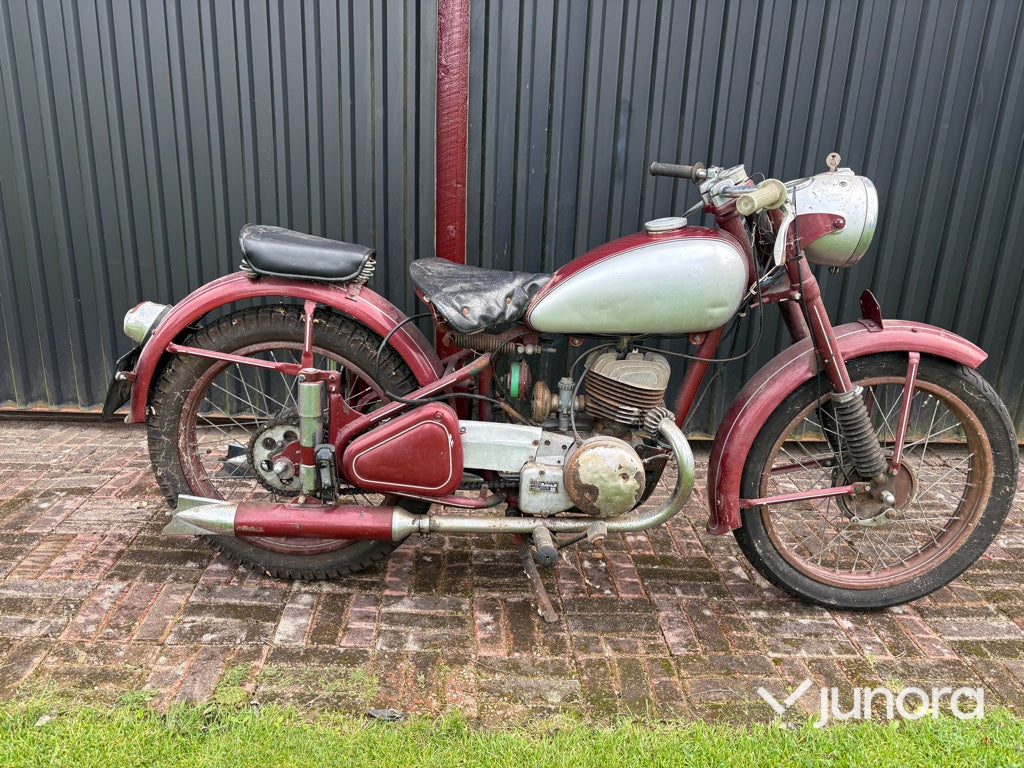 Veteranmotorcykel Monark ILO M/402