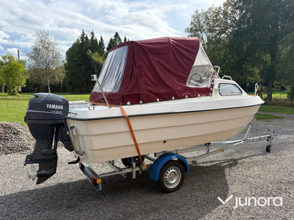 Motorbåt Ryds 485 FC – Yamaha F50 AET 50 hk 4-takt – Neptun trailer