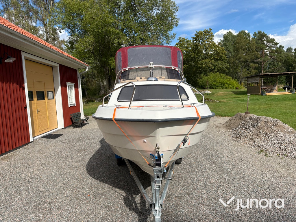Motorbåt Ryds 485 FC – Yamaha F50 AET 50 hk 4-takt – Neptun trailer