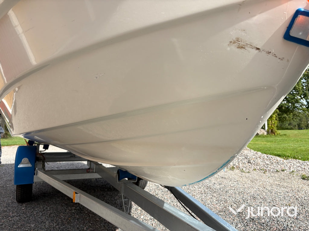 Motorbåt Ryds 485 FC – Yamaha F50 AET 50 hk 4-takt – Neptun trailer