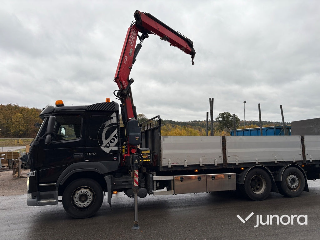 Lastbil med kran - Volvo FM 370 FASSI F155