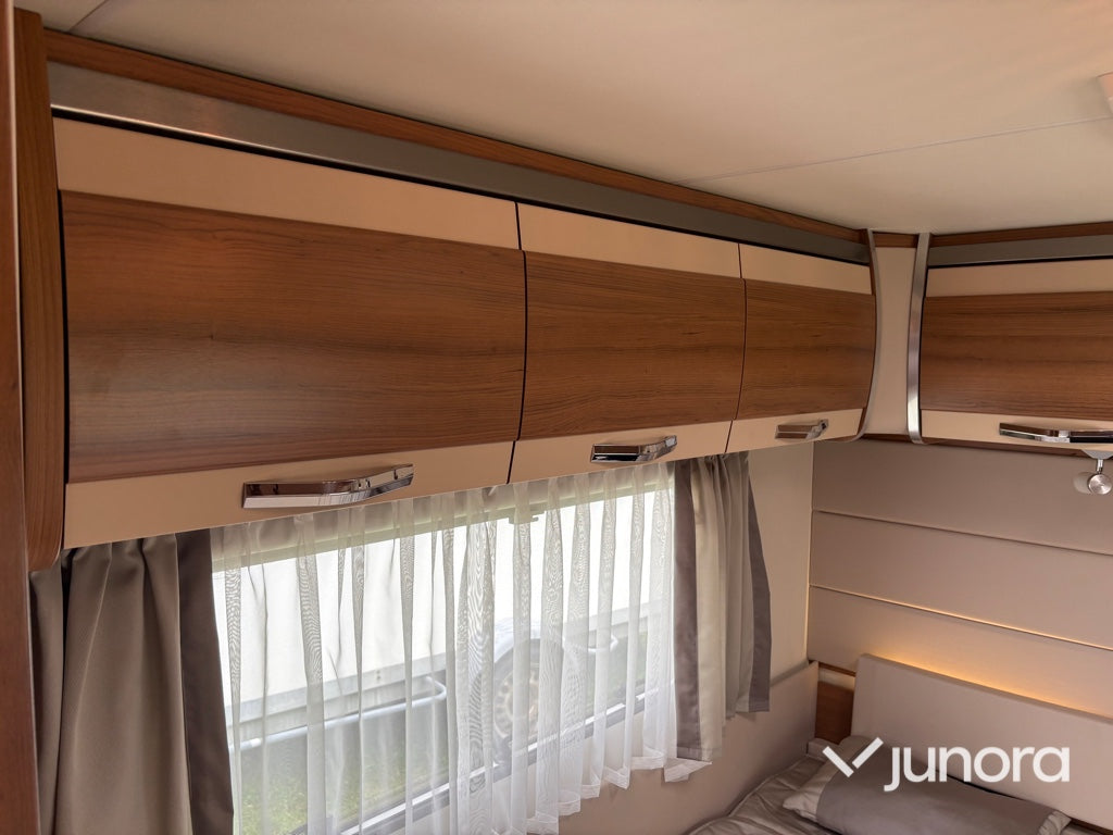 Husvagn - Knaus, W08