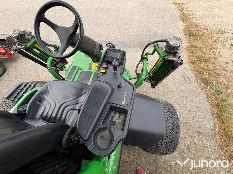 John Deere fairway-klippare 7500A E-Cut Hybrid