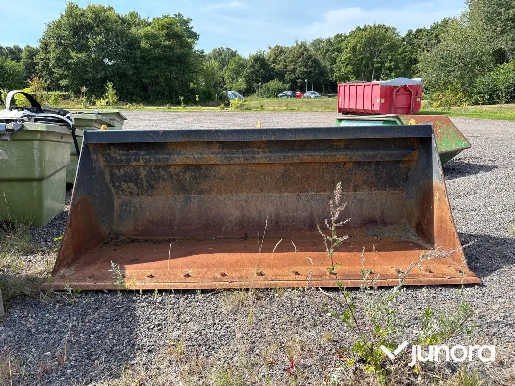 Skopa – Bucket 220 SM