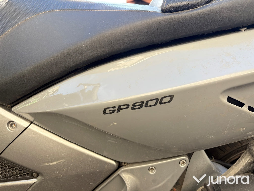 Gilera GP800