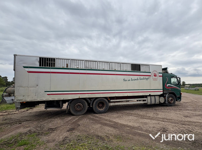 Djurtransport Volvo FM9 6x2