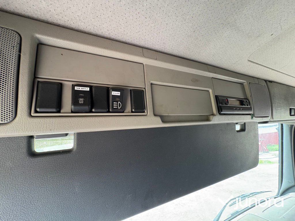 Djurtransport Volvo FM9 6x2