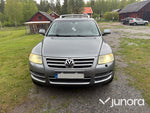 EPA / A-Traktor Volkswagen Touareg V8