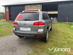 EPA / A-Traktor Volkswagen Touareg V8