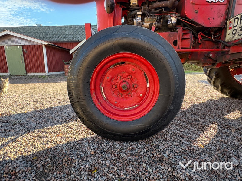 Traktor Bolinder Munktell BM Volvo 400 Buster