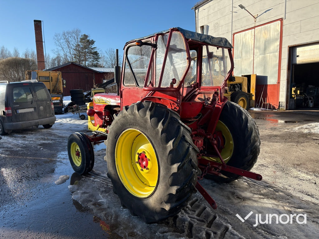 Traktor - David Brown, 990 Implematic