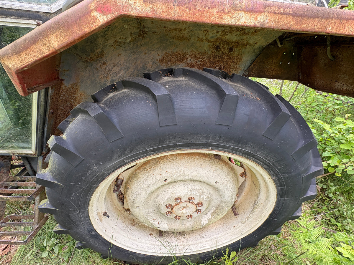 Traktor International 484 TA 50HK