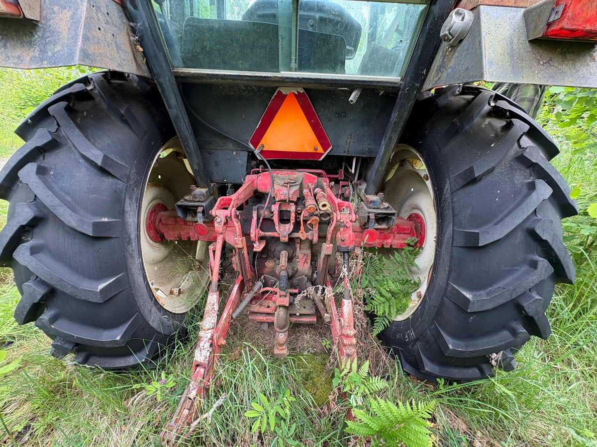 Traktor International 484 TA 50HK