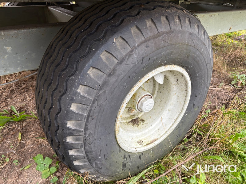 Jordbruksvagn - med tipp