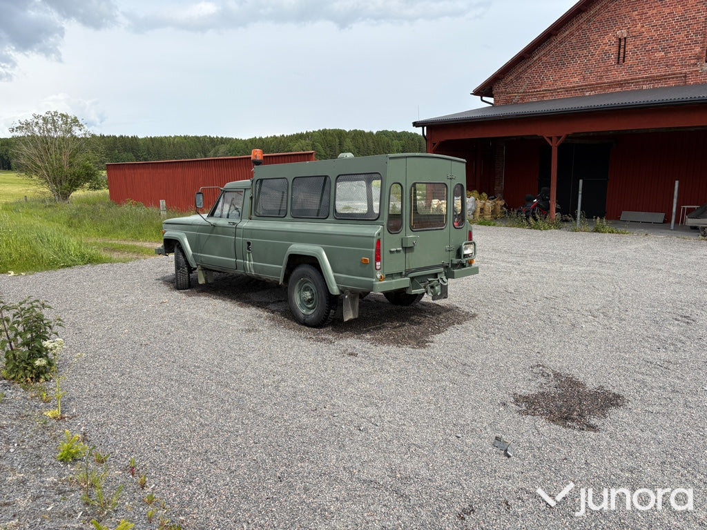 Jeep J20 Truck 27/7600
