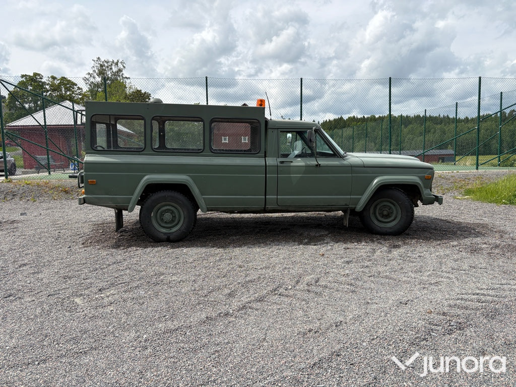 Jeep J20 Truck 27/7600