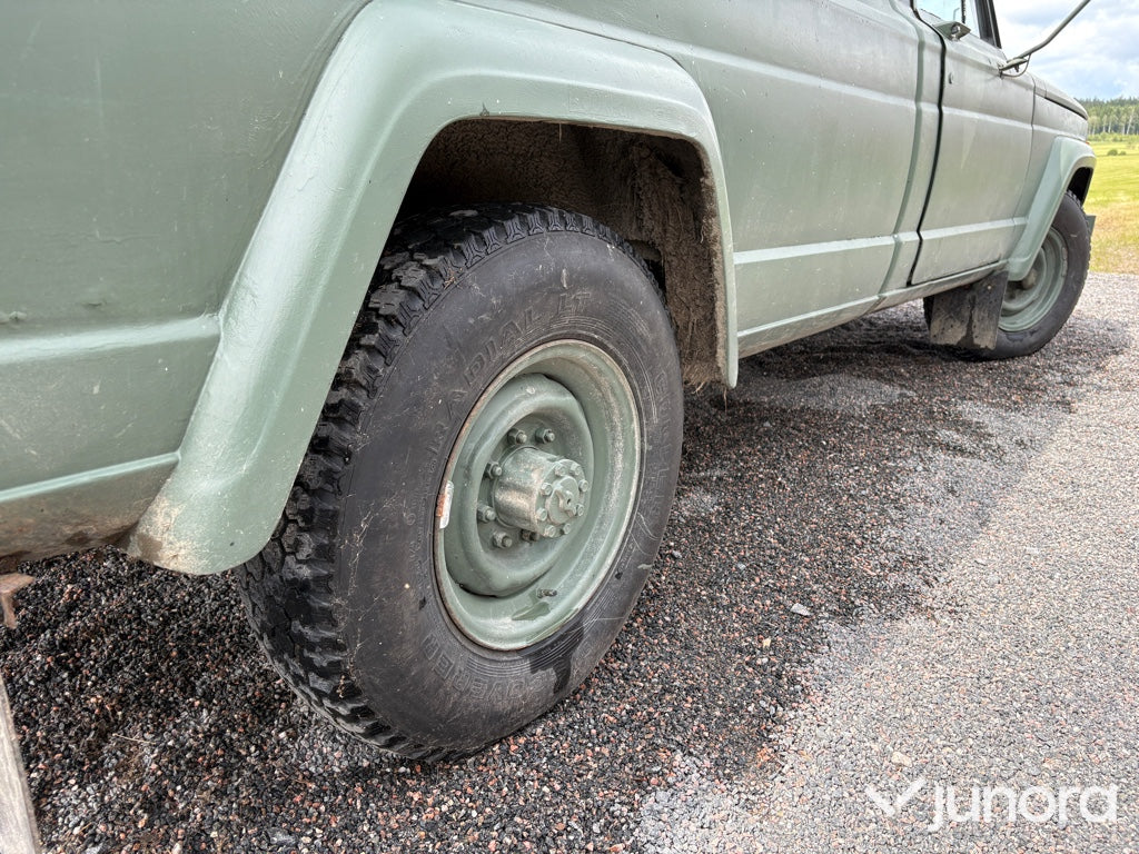 Jeep J20 Truck 27/7600