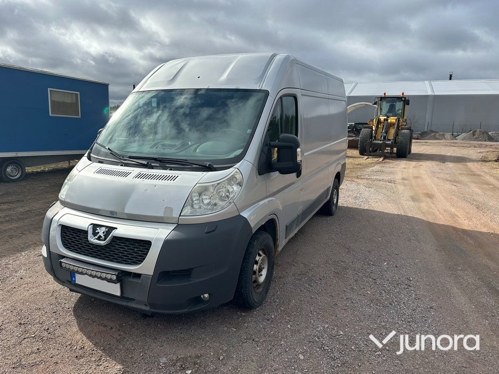 Lätt lastbil - Peugeot, Boxer 2.2 HDi 120