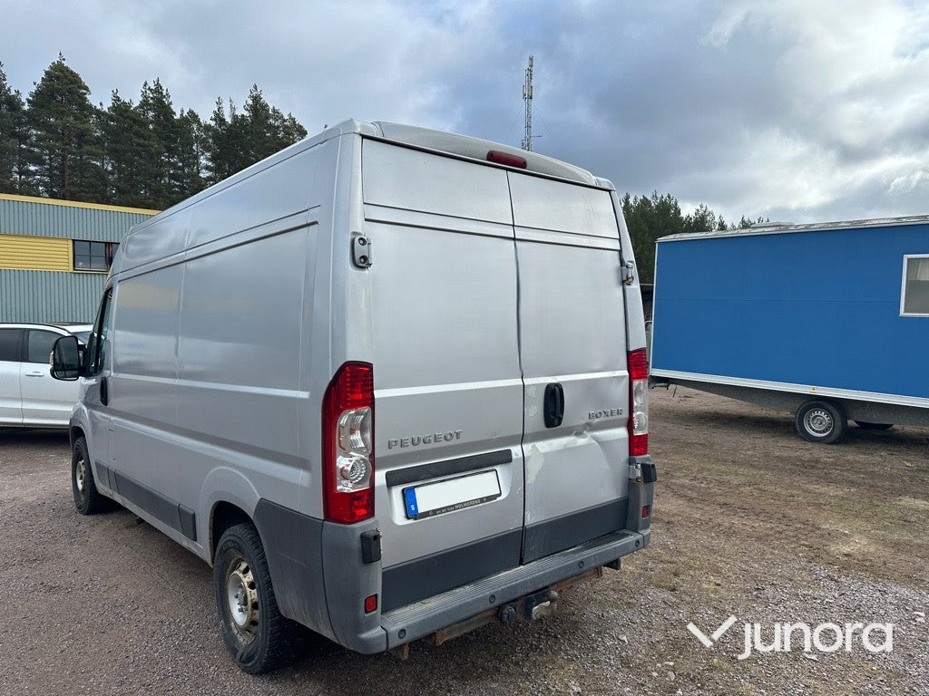 Lätt lastbil - Peugeot, Boxer 2.2 HDi 120