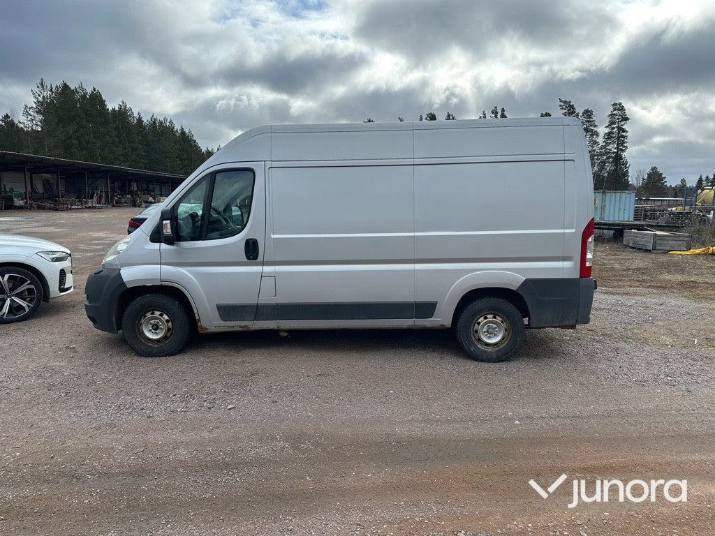 Lätt lastbil - Peugeot, Boxer 2.2 HDi 120