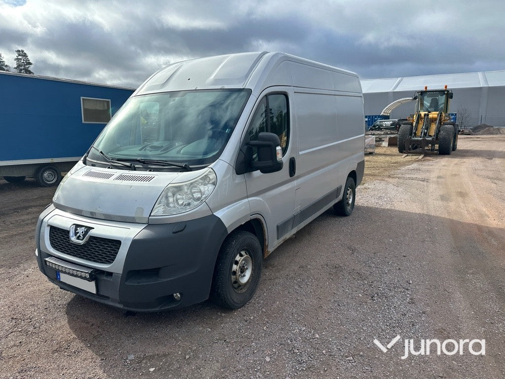 Lätt lastbil - Peugeot, Boxer 2.2 HDi 120