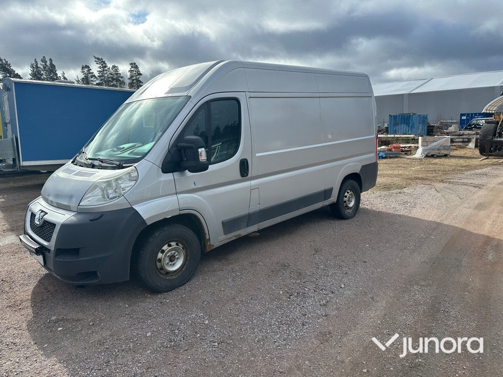 Lätt lastbil - Peugeot, Boxer 2.2 HDi 120