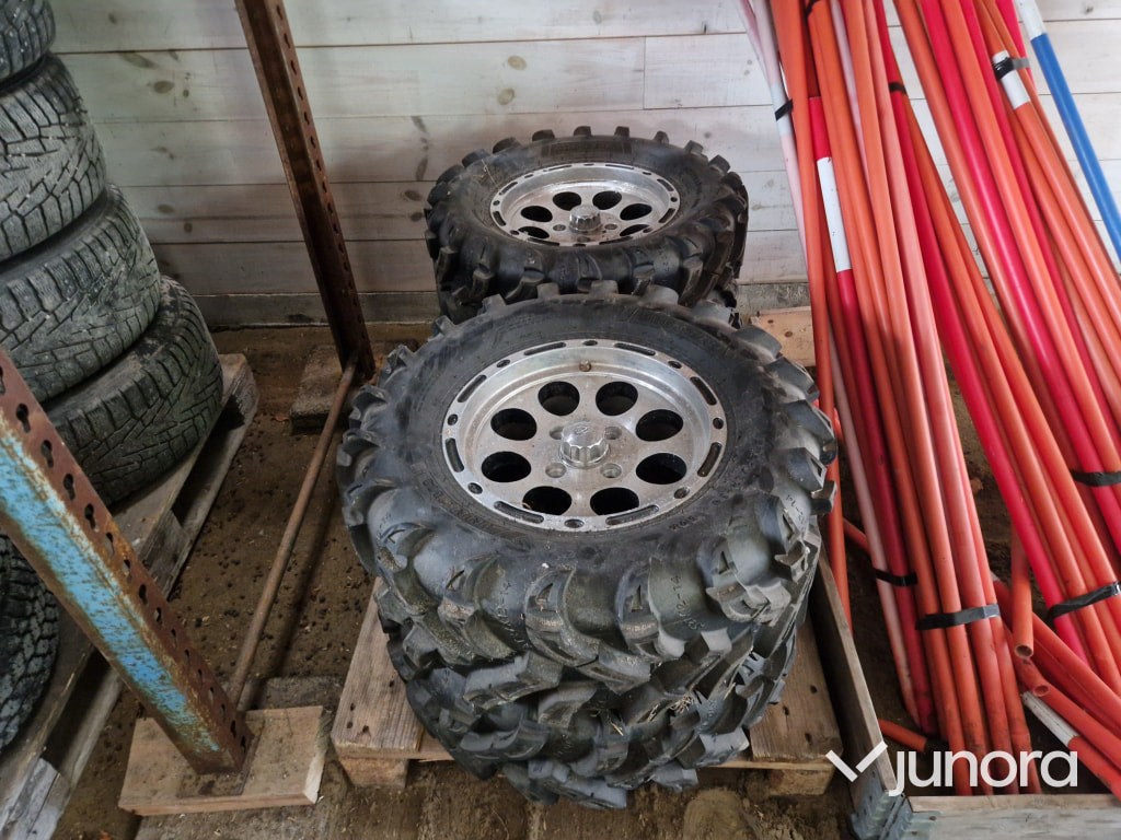ATV-Däck Med Aluminium Fälgar