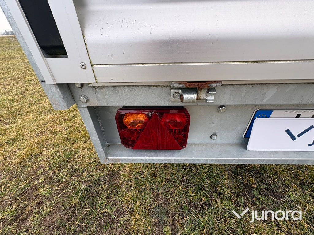 Bromsad släp - Variant, 13P125