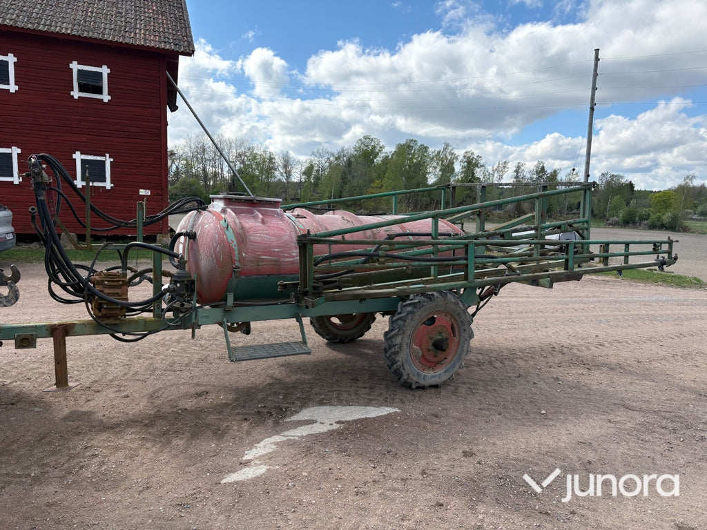 Växtskyddsspruta - Moteska, 2000 L