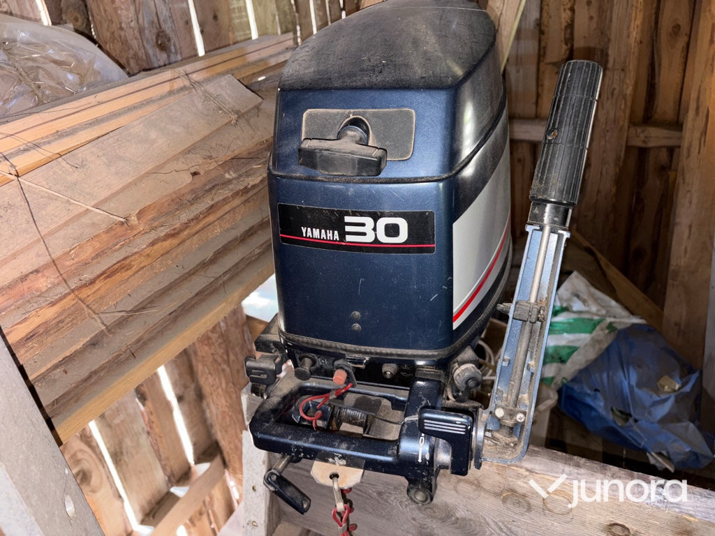 Båtmotor - Yamaha 30 hk utombordare – Autolube