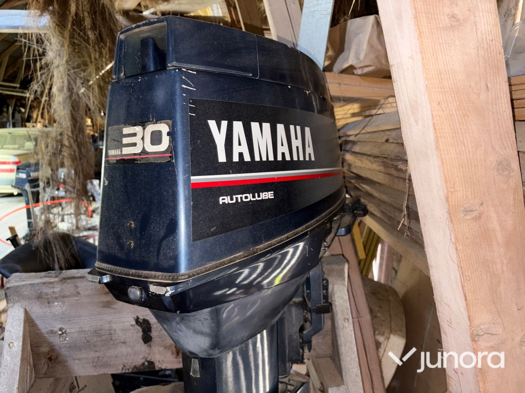 Båtmotor - Yamaha 30 hk utombordare – Autolube