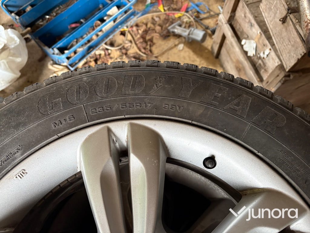 Hjul - 235/55R17