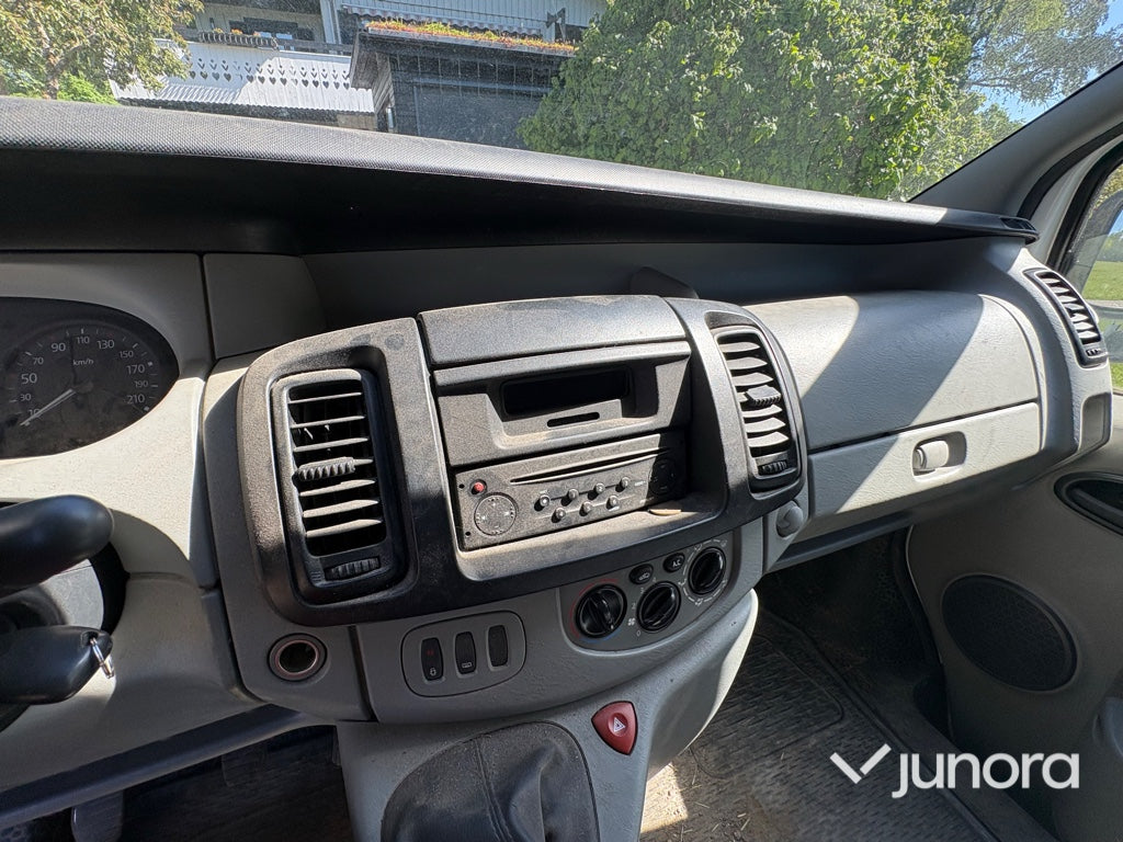 Skåpbil - Renault, Trafic II