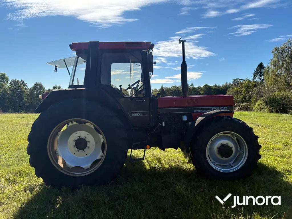 Traktor Case IH 956XL