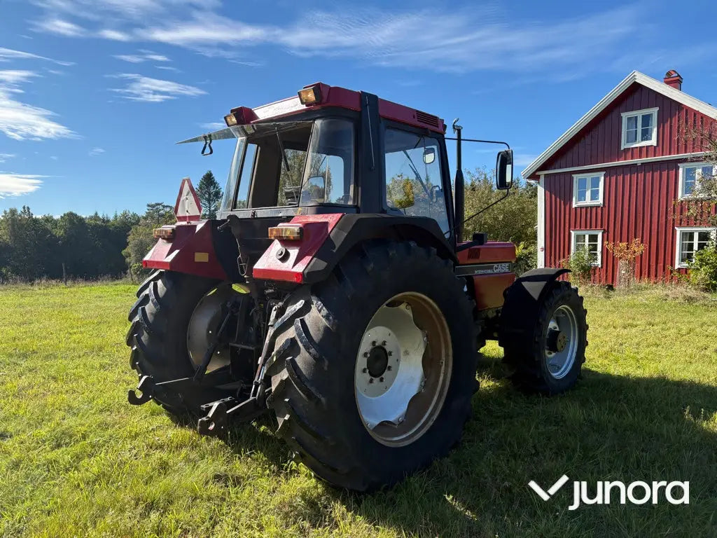 Traktor Case IH 956XL