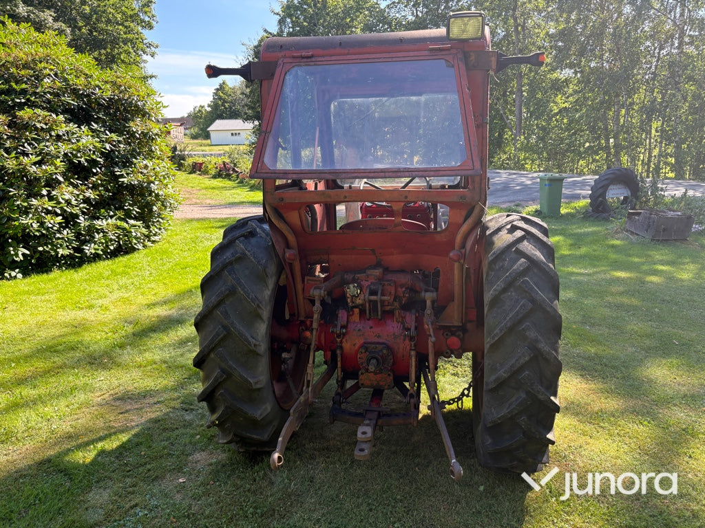 Traktor - Volvo BM 400