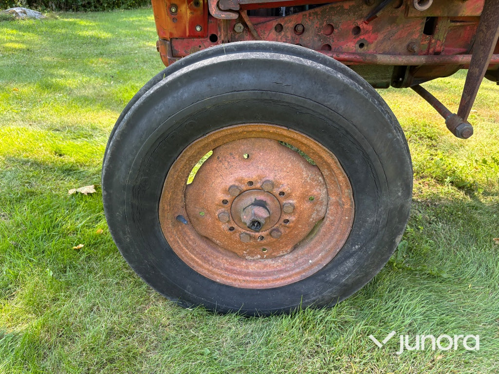Traktor - Volvo BM 400