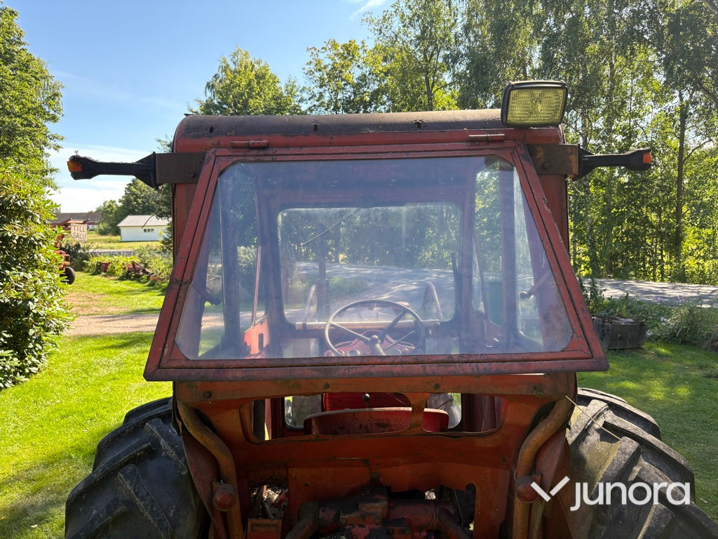 Traktor - Volvo BM 400