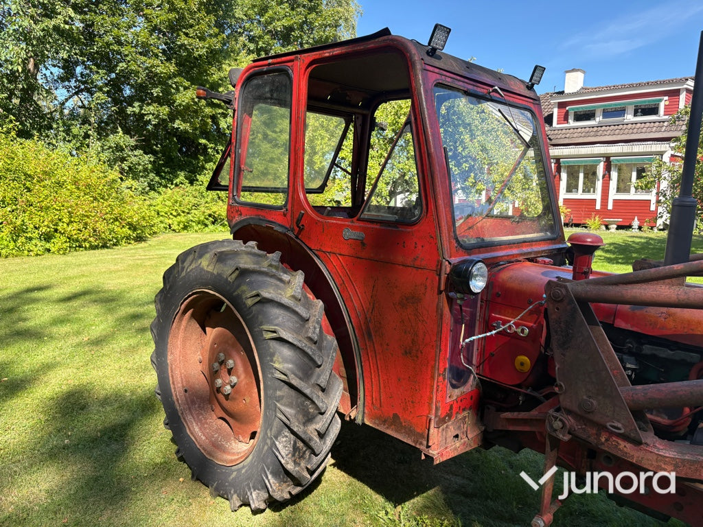 Traktor - Volvo BM 400