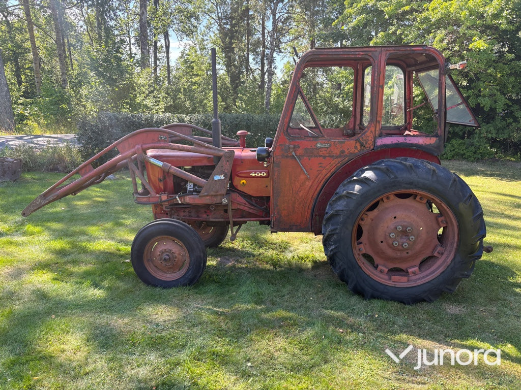 Traktor - Volvo BM 400