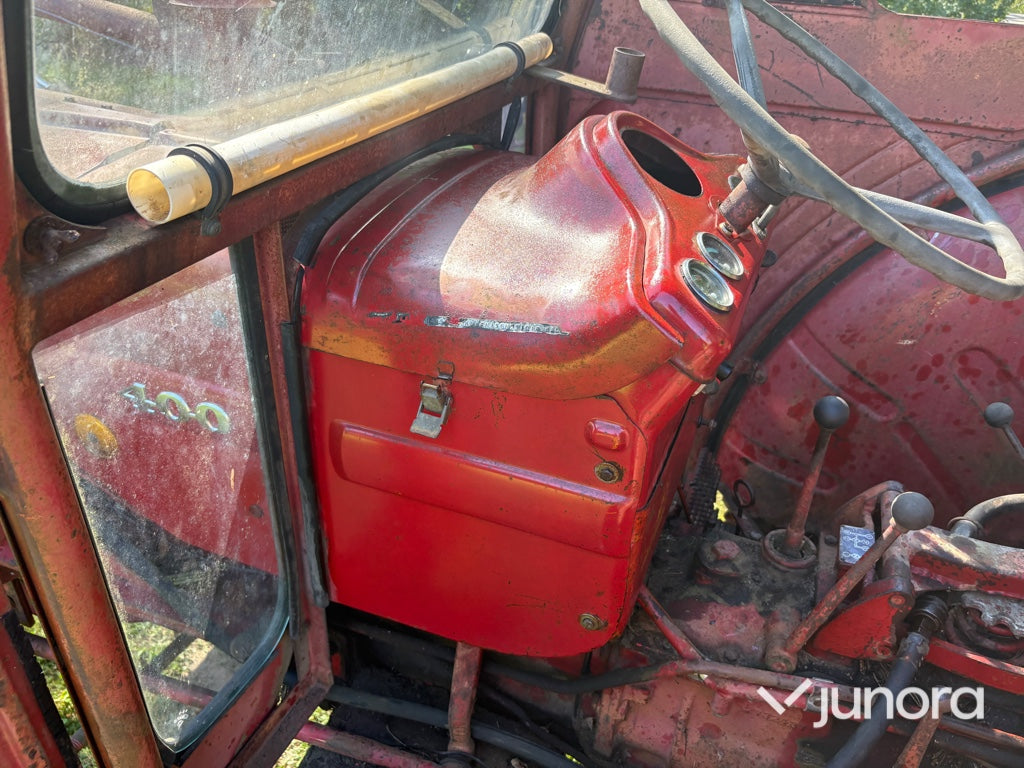 Traktor - Volvo BM 400