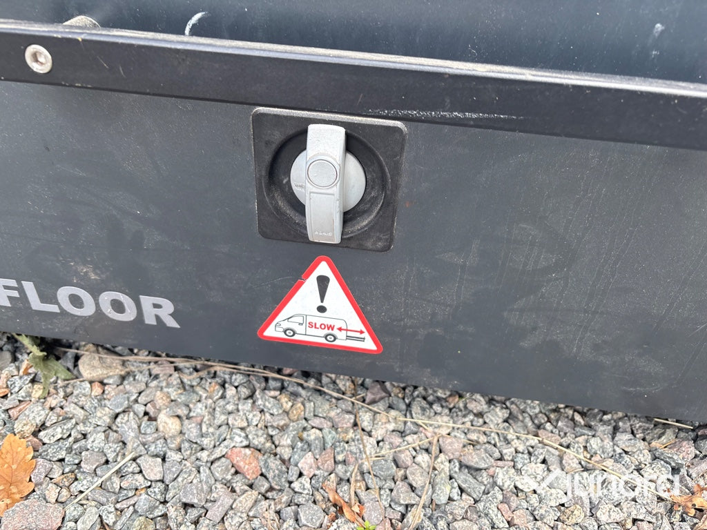 Inredning / smartfloor till Dodge Ram 1500 Loyds