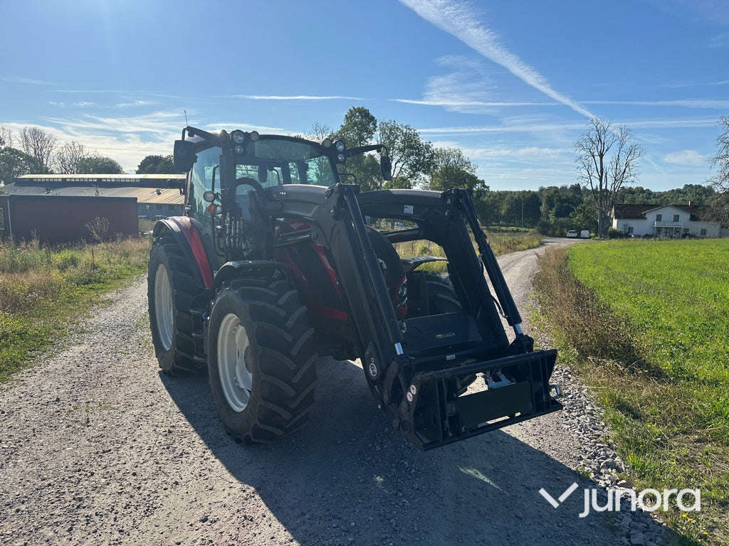 Traktor med lastare