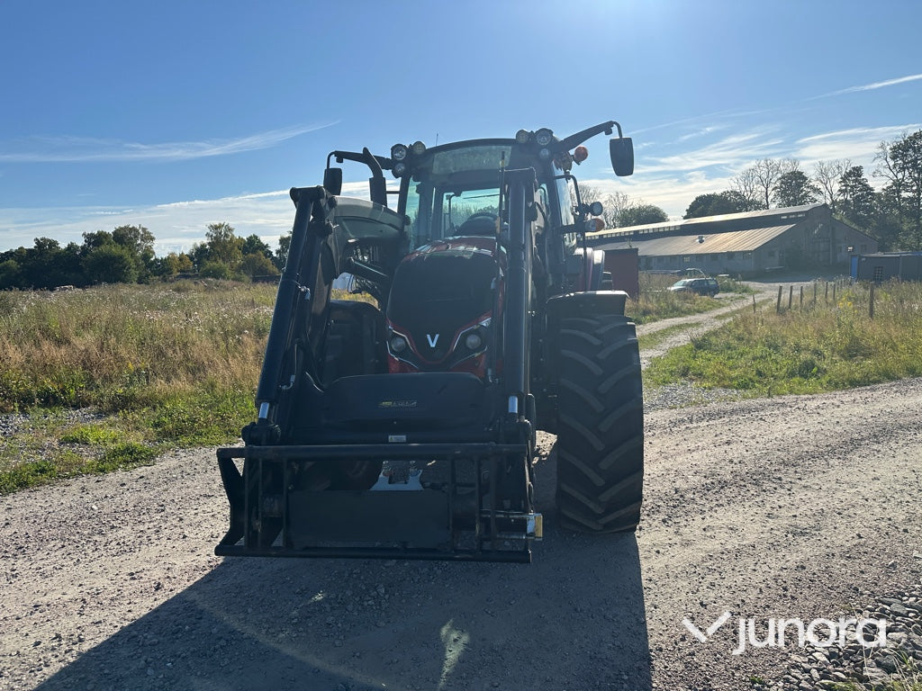 Traktor med lastare